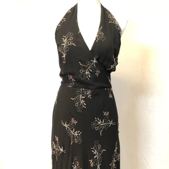 jonathan martin Dresses & Skirts - Jonathan Martin silk Dress embroidery & sequence